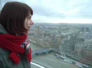 Антонина Фроленкова (автор и героиня репортажа одновременнно) в капсуле колеса обозрения London Eye над Темзой (фото)