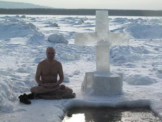 А любителям медитации мороз вообще безразличен...